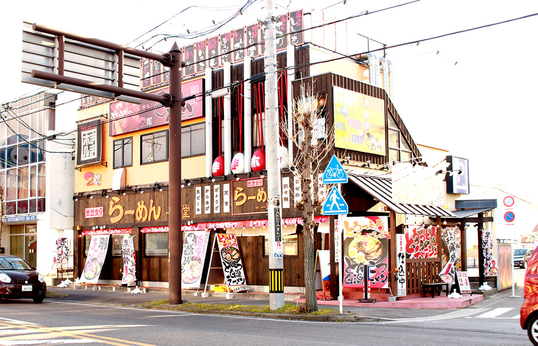 看板取り付け写真