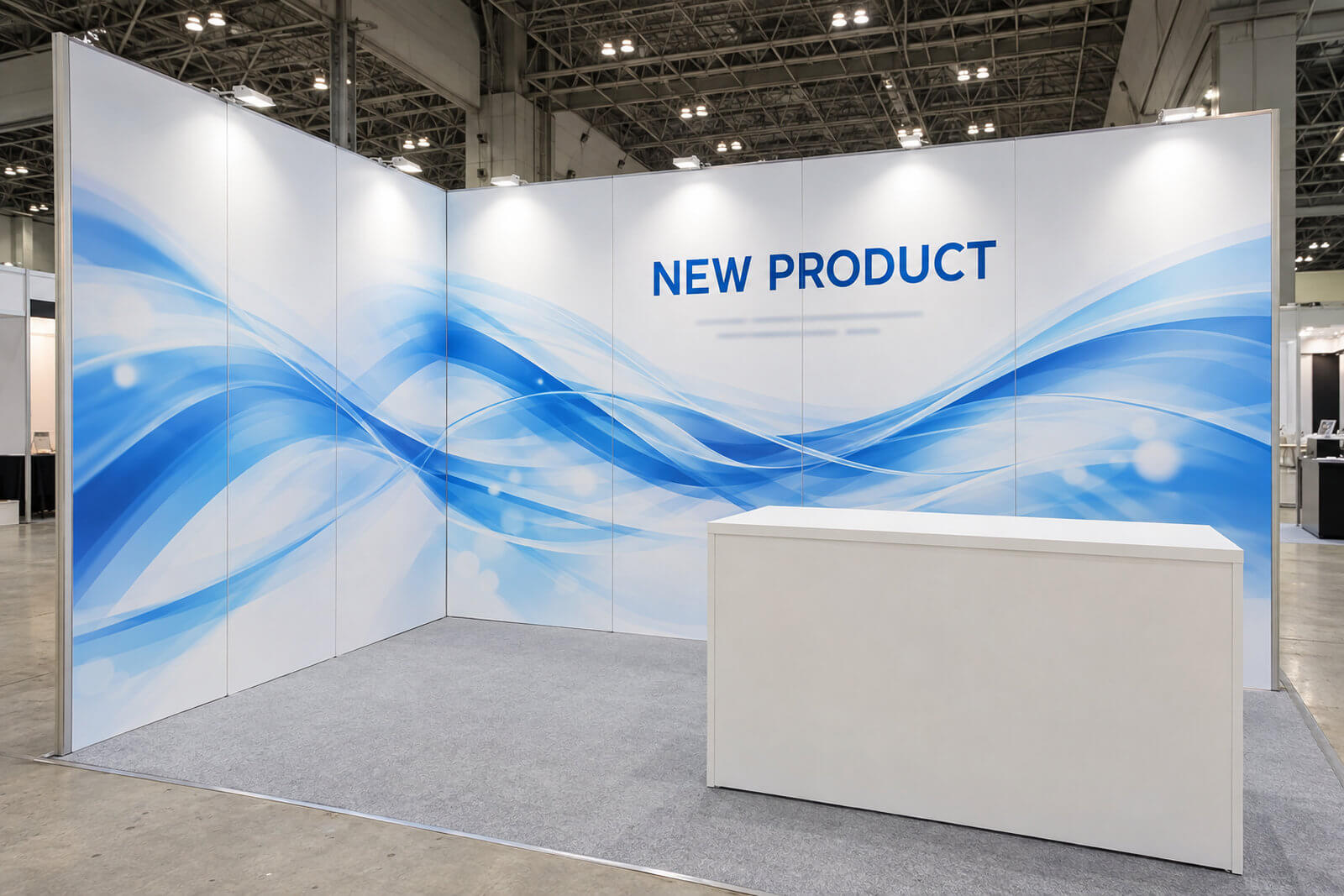 展示会のブースの壁を、3×6のスチレンボードを並べてつくった例。印刷物を貼った白いパネルの壁